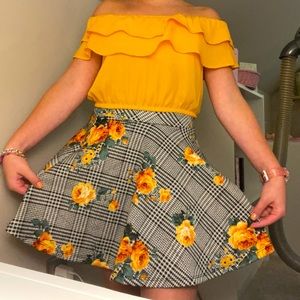 cute crop top,skirt, vintage and barely used!!